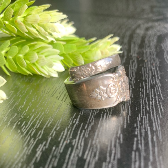Vintage Spoon Ring Floral Flower Jewelry Bohemian Hippie - Picture 5 of 9